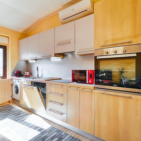 Frida Apartment Nuovo Luminoso Con Vista Aperta Triest Zewnętrze zdjęcie