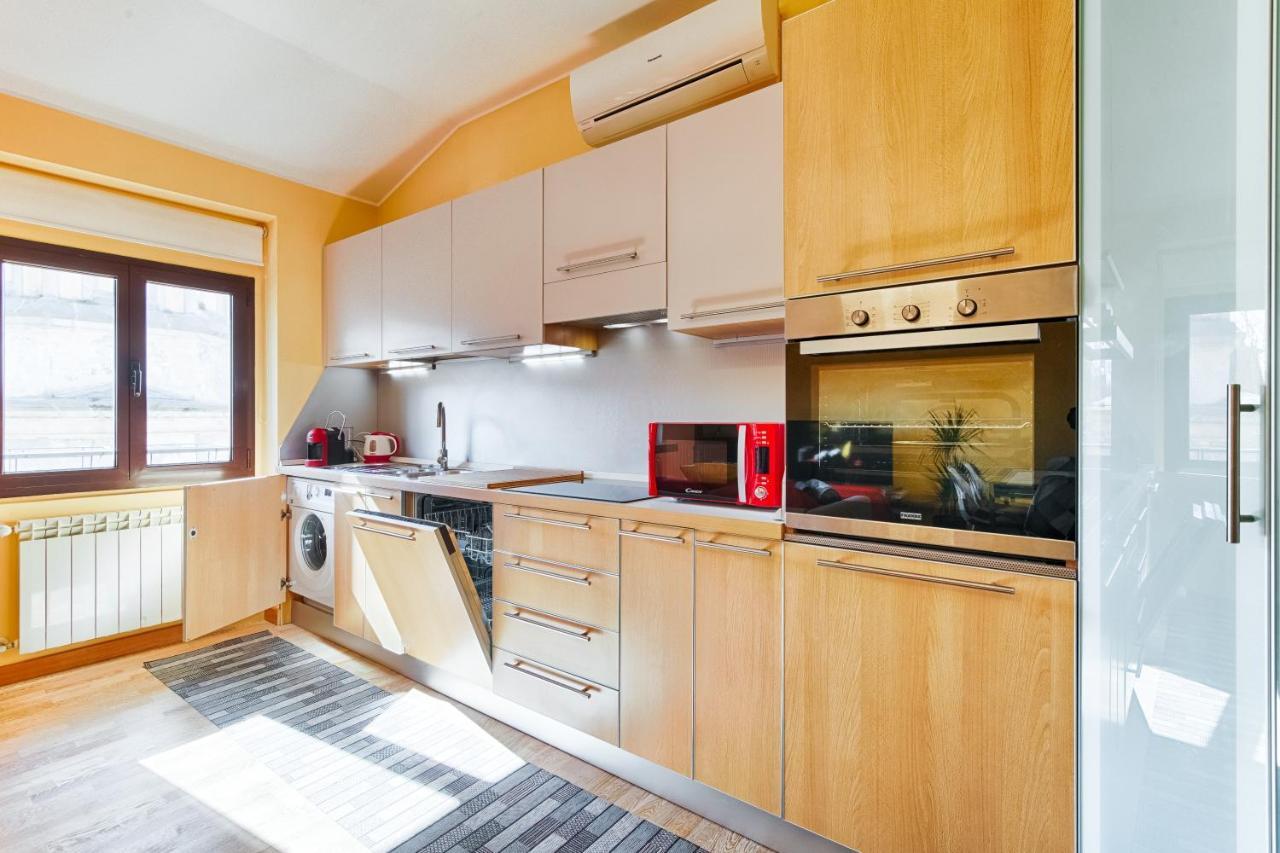 Frida Apartment Nuovo Luminoso Con Vista Aperta Triest Zewnętrze zdjęcie